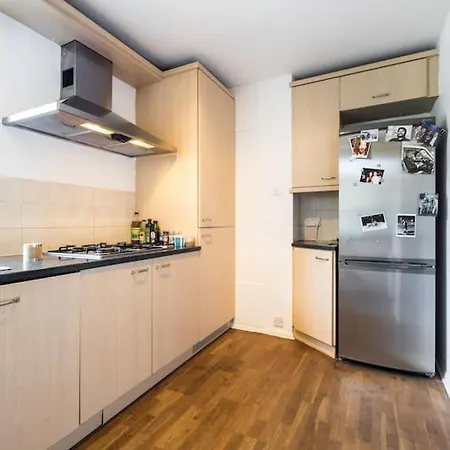 Big And Bright 2 X Double Bedroom Flat In Highgate Londra Esterno foto